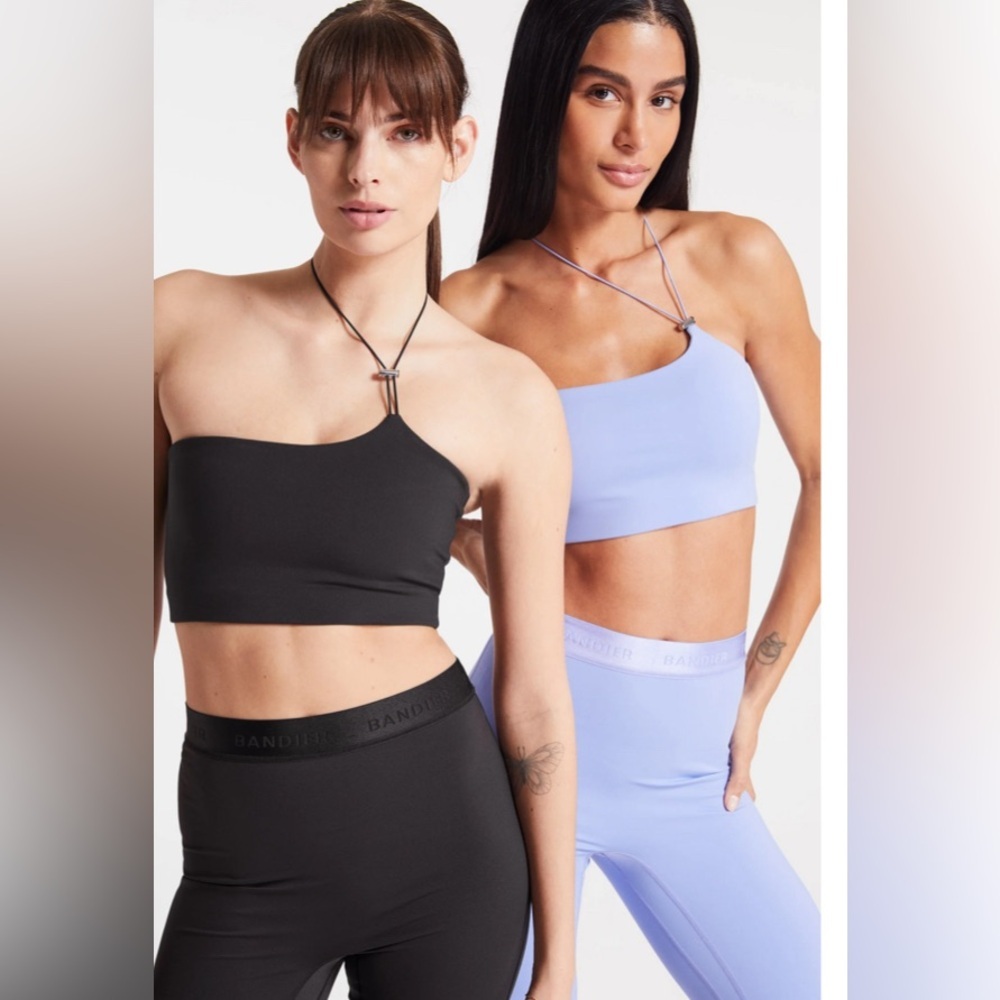 Bandier Jacaranda Set: Sport Logo Slit Legging + Asymmetric Toggle Bra - Picture 11 of 16